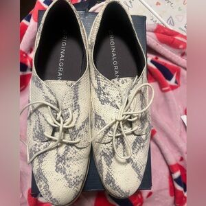 Cole Haan Oxford Woman Shoes